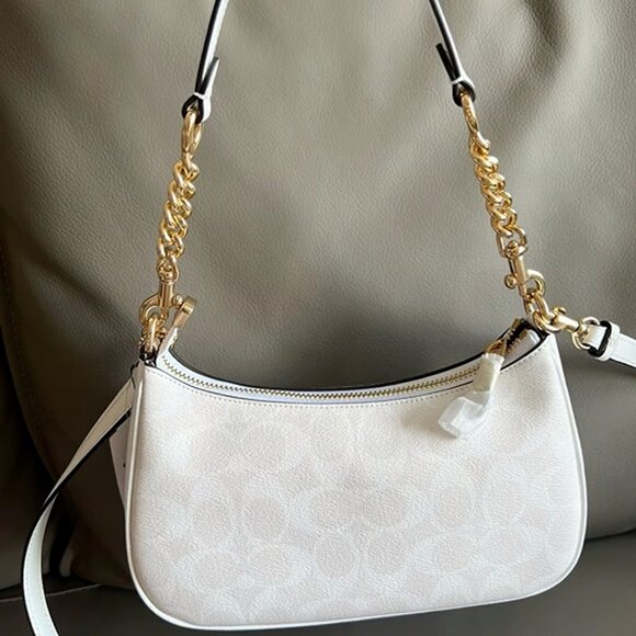 Coach Teri Shoulder Bag In Signature Canvas CA548🥥 - Picture 2 of 6